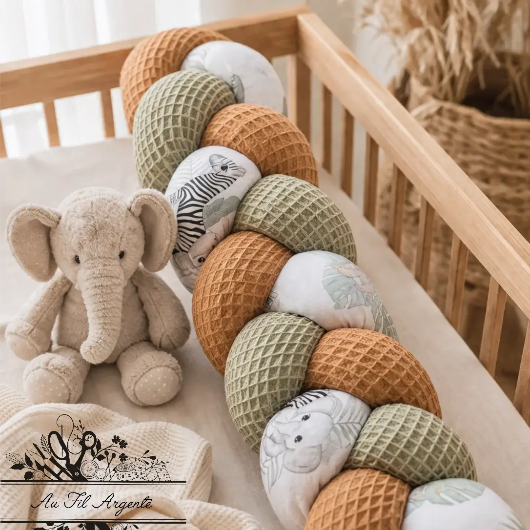 Tresse de lit Camel / Kaki / Safari mignon