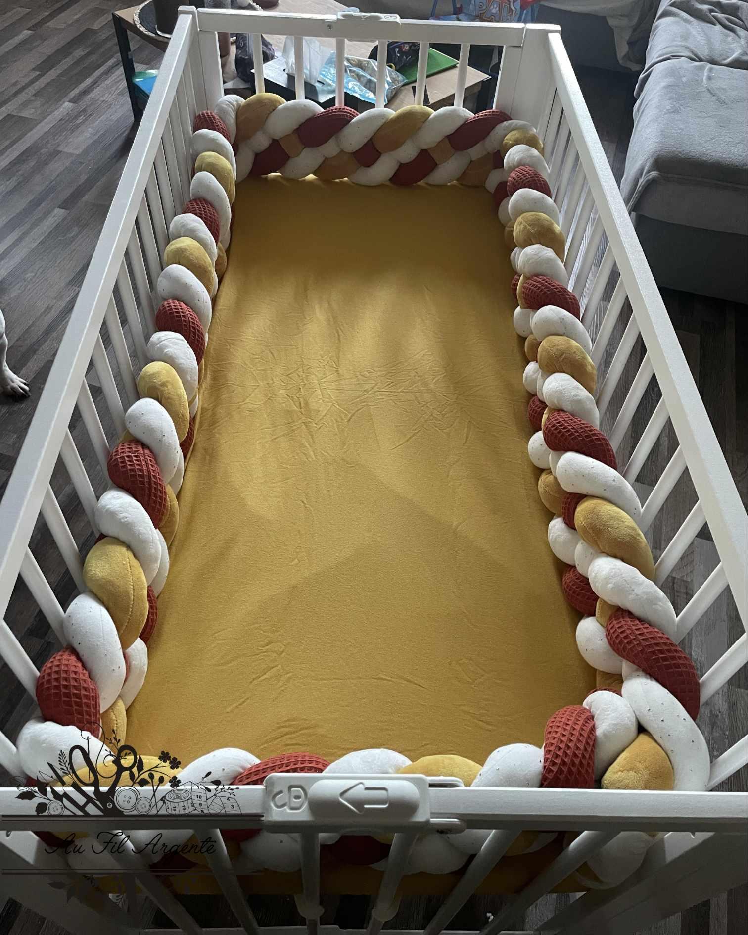 Tresse 4 épis en Minky Moutarde / Nid d'Abeille Terracotta / Minky bulles Ecru et Gaze Blanc P